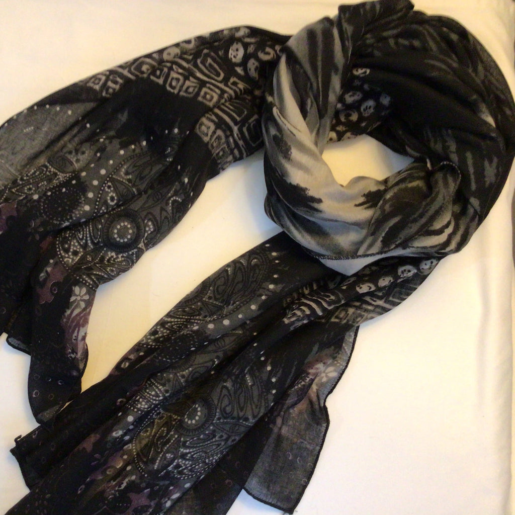 Scarf Storm