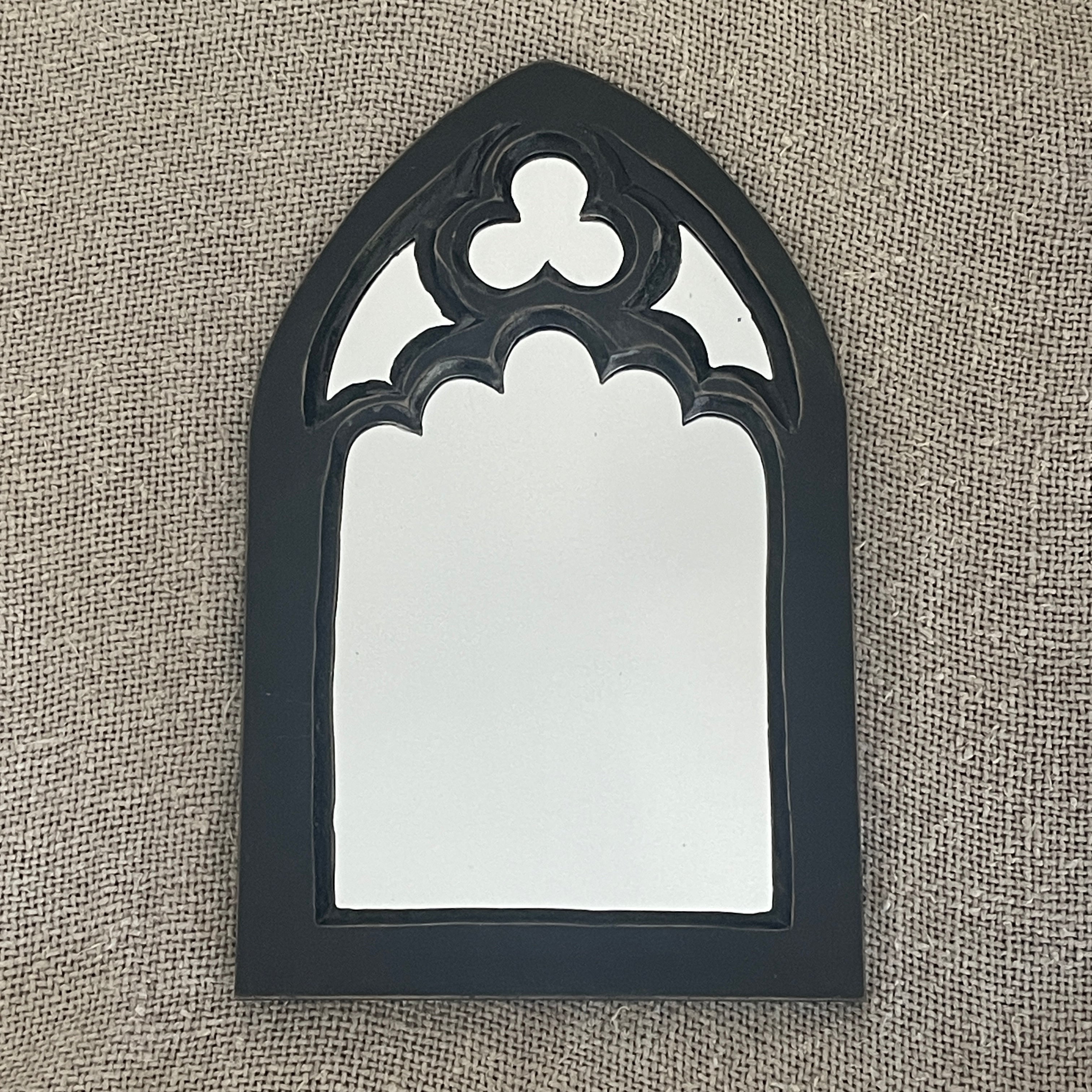 Lancet Styled Mirror