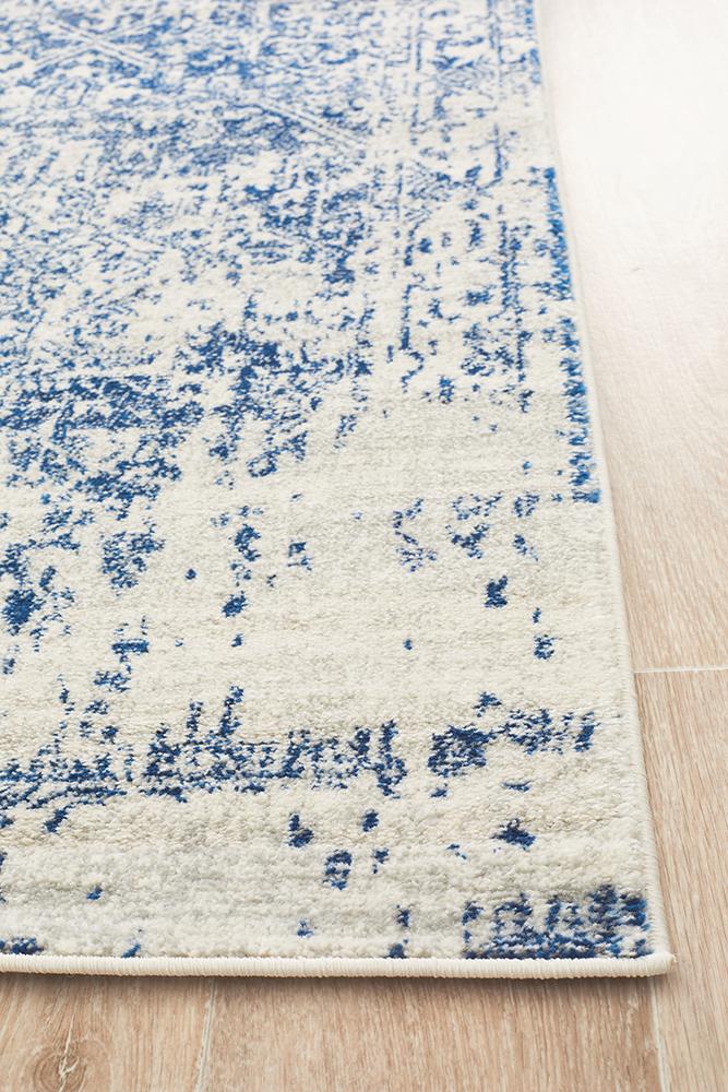 Evoke Horizon White Navy Transitional Runner Rug