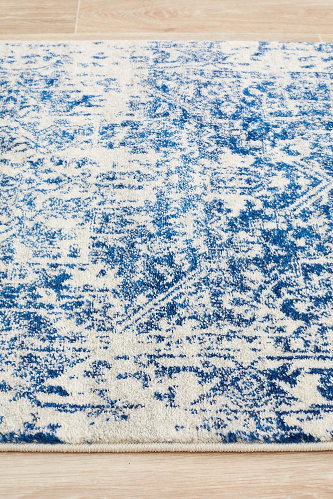 Evoke Horizon White Navy Transitional Runner Rug