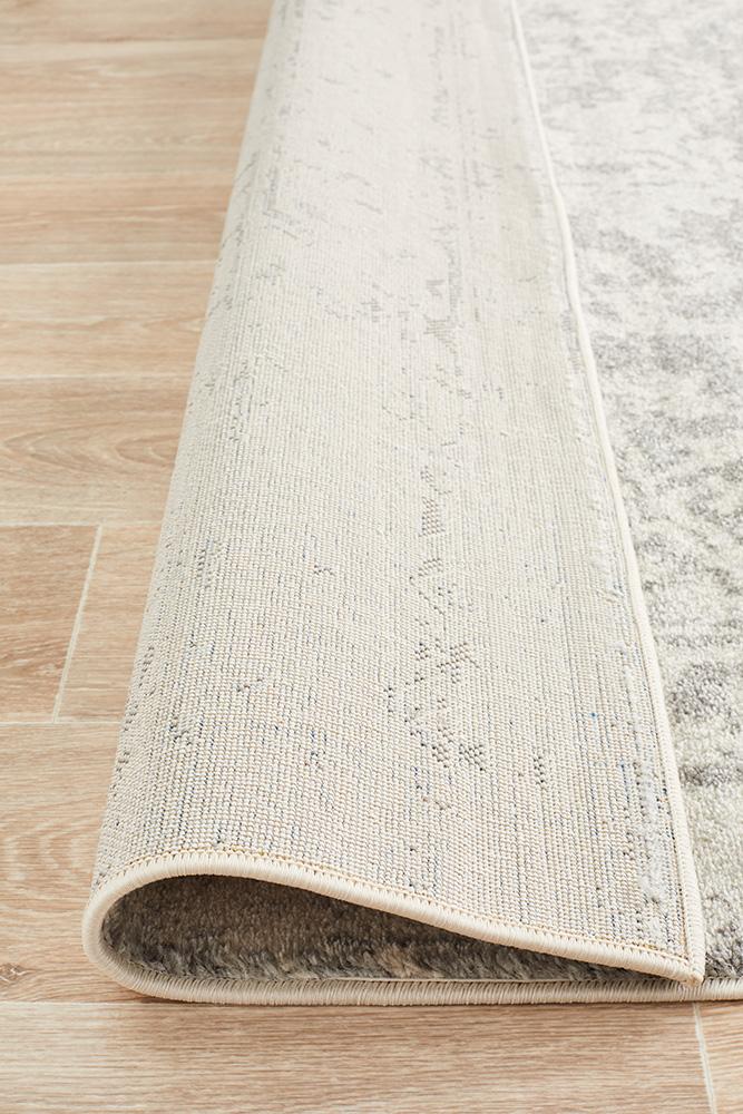 Evoke Dream White Silver Transitional Rug