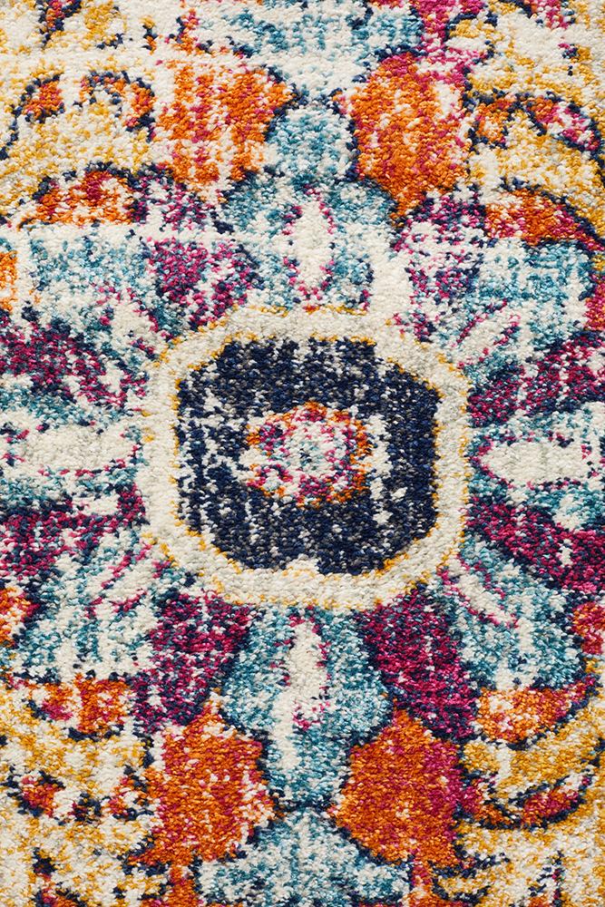 Evoke Carnival White Transitional Rug
