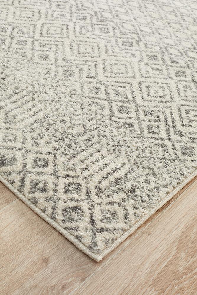 Evoke Diamond Grey Transitional Runner Rug