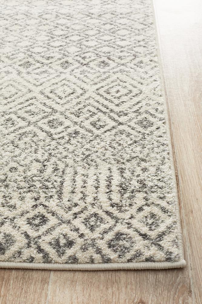 Evoke Diamond Grey Transitional Runner Rug