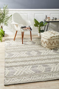 Esha Woven Tribal Rug Natural