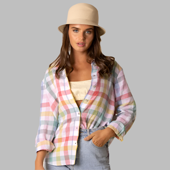 Two Ts 100% linen multi coloured shirt, has long sleeves and cuffs. The back has a longer length than the front.