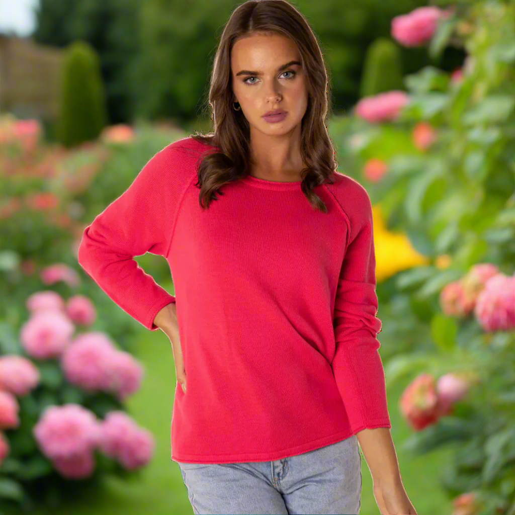 Two T's loose knit trans-seasonal jumper with a crew neck sweater, perfect in this watermelon color.