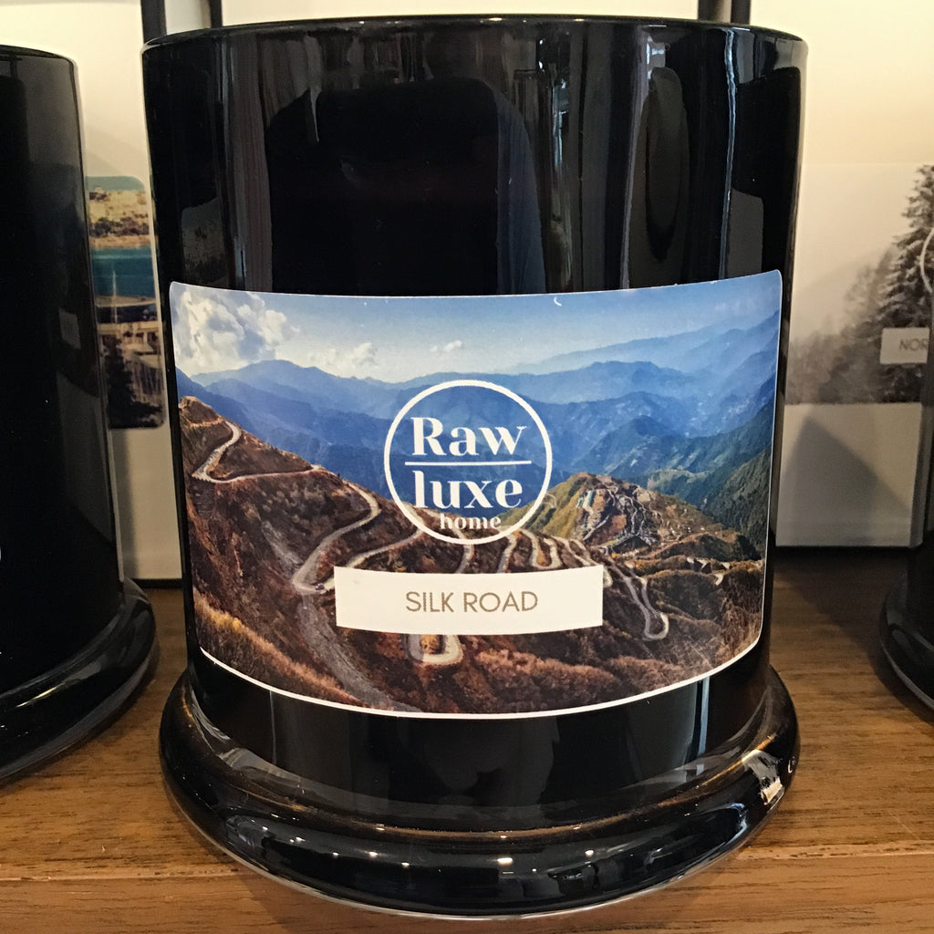 Rawluxe Today's Candle