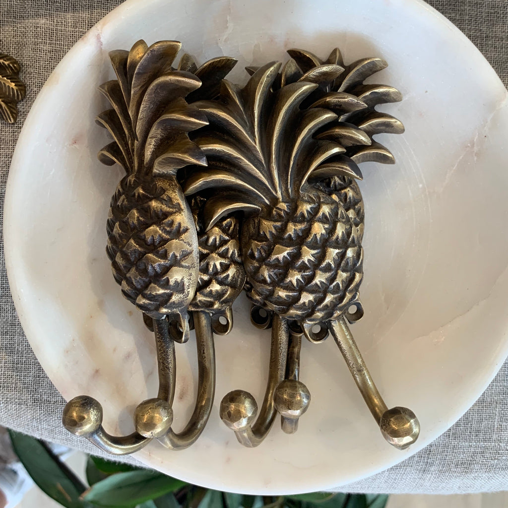 Pineapple Hook Brass