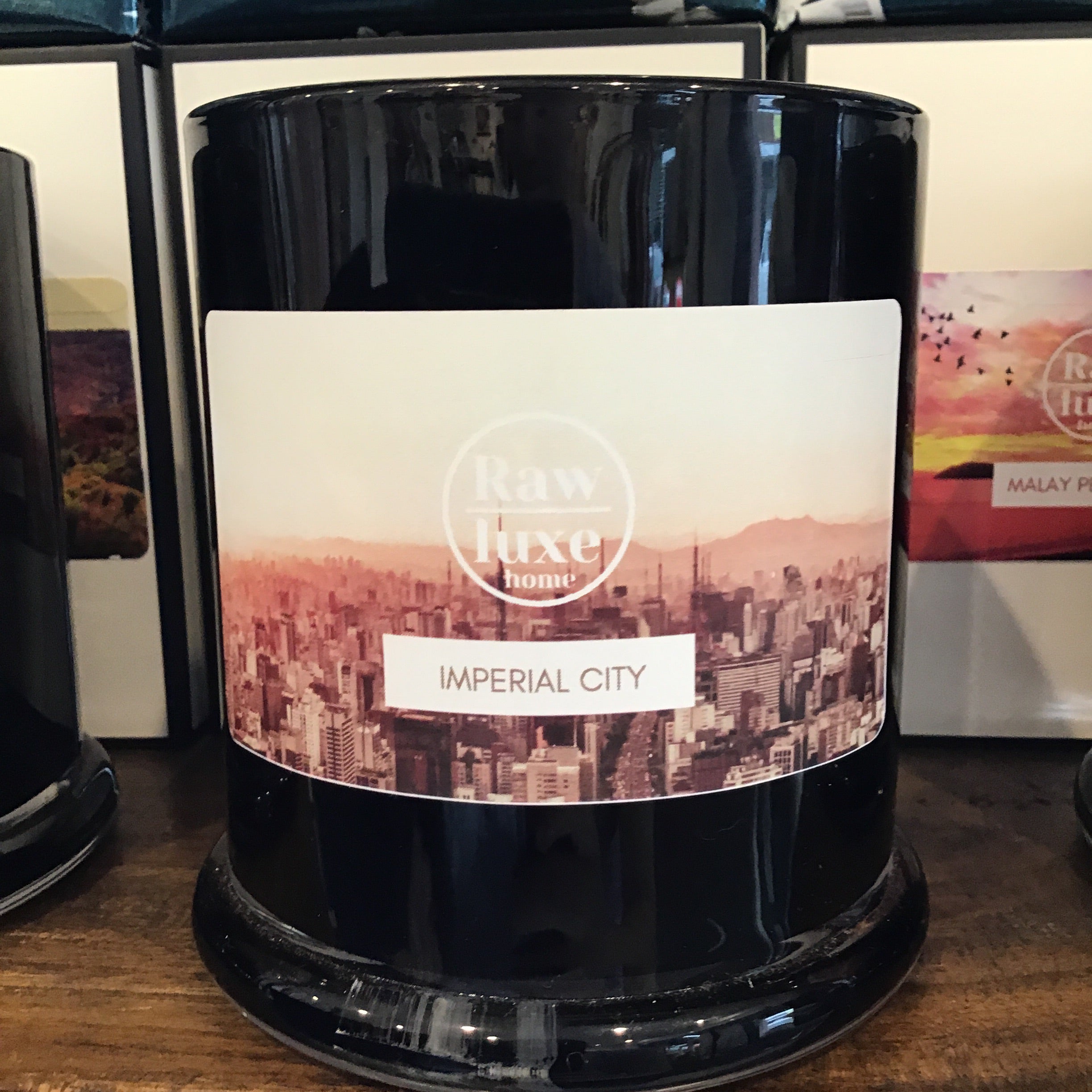 Rawluxe Today's Candle