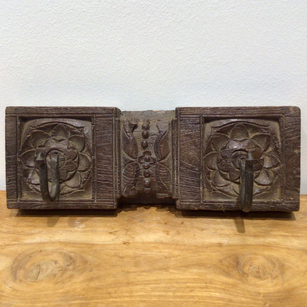 Wooden Hanger Metal Hooks